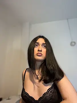 MiahWindsor online show from April 11, 8:57 pm