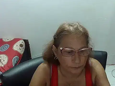 Snapshot of charrysexy1 chatting on December 9, 10:41 pm charrysexy1 online show from December 9, 10:41 pm