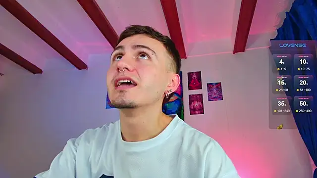 Snapshot of dimitri-bilak chatting on September 13, 3:17 am dimitri-bilak online show from September 13, 3:17 am