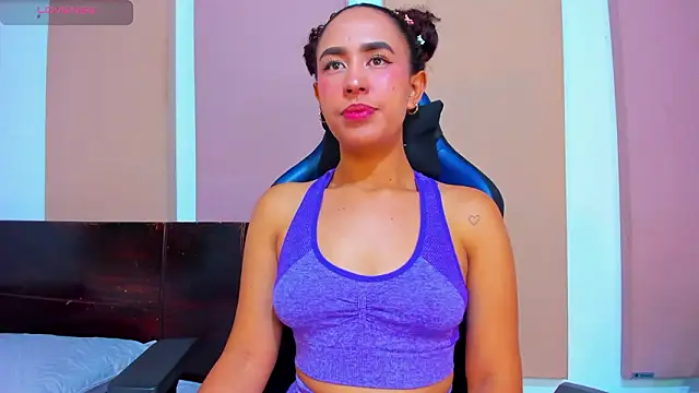 Snapshot of abbyblairs3 chatting on February 10, 5:22 am abbyblairs3 online show from February 10, 5:22 am