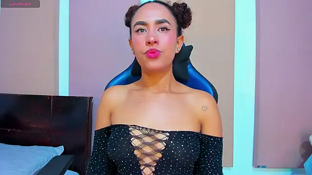 Snapshot of abbyblairs3 chatting on February 28, 4:57 am abbyblairs3 online show from February 28, 4:57 am