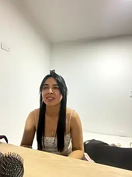 Miss Nicole online show from October 19, 12:33 am