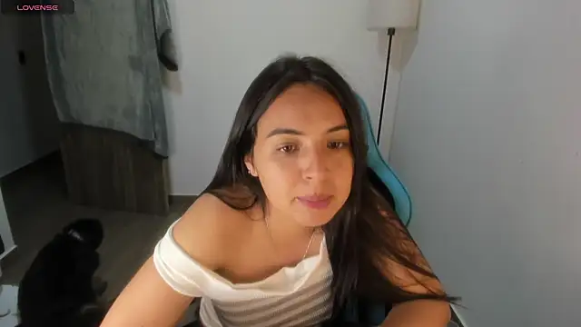 Miss Nicole online show from January 17, 2:16 am