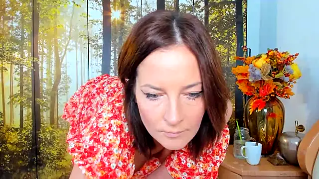 ViciousSiren online show from February 9, 2:26 am