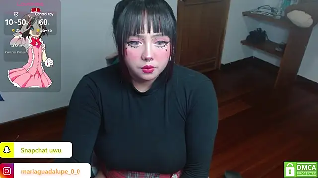 Snapshot of litlle_cat chatting on December 9, 5:29 am litlle cat online show from December 9, 5:29 am