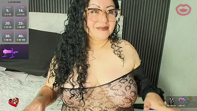 hazel milf online show from March 24, 11:37 am