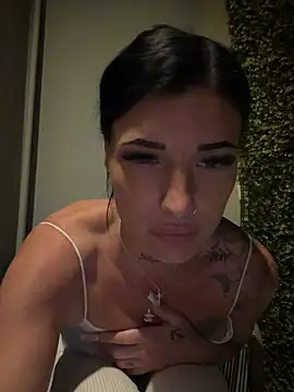Snapshot of LizaRoxx chatting on May 31, 8:54 pm LizaRoxx online show from May 31, 8:54 pm
