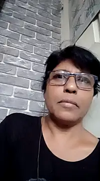 Snapshot of MsAttitude chatting on December 13, 6:53 am MsAttitude online show from December 13, 6:53 am