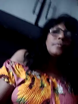 Snapshot of MsAttitude chatting on December 25, 1:41 pm MsAttitude online show from December 25, 1:41 pm