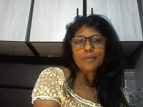 Snapshot of MsAttitude chatting on September 9, 11:54 am MsAttitude online show from September 9, 11:54 am
