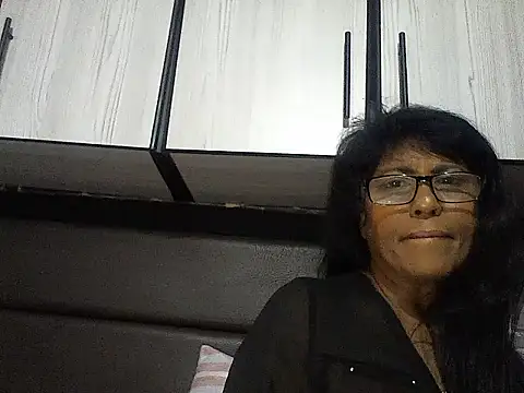 MsAttitude online show from October 28, 8:07 am