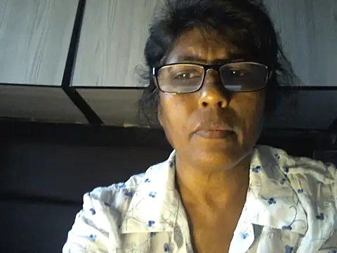 MsAttitude online show from February 13, 7:15 am