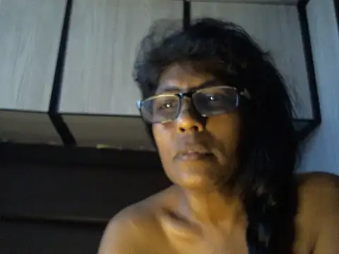 MsAttitude online show from March 18, 8:06 am