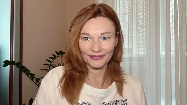 MistyBarnes online show from April 3, 11:19 am