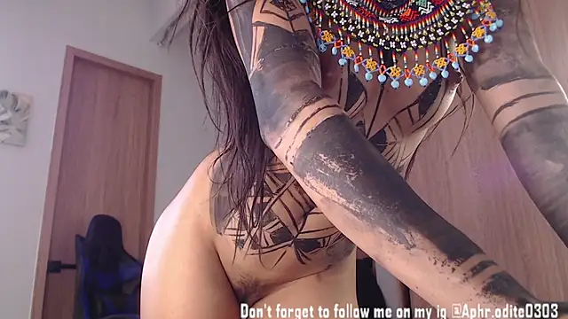 Snapshot of Nikol-JE chatting on January 26, 3:47 pm Nikol-JE online show from January 26, 3:47 pm