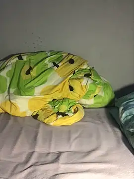 Snapshot of sweett_shaley chatting on April 5, 9:39 am sweett shaley online show from April 5, 9:39 am