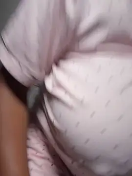 1Topgyal online show from April 12, 8:30 am