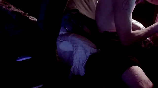 xxxTony999 online show from December 28, 5:33 am