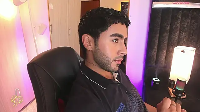 ItsMeEros online show from February 5, 10:03 pm