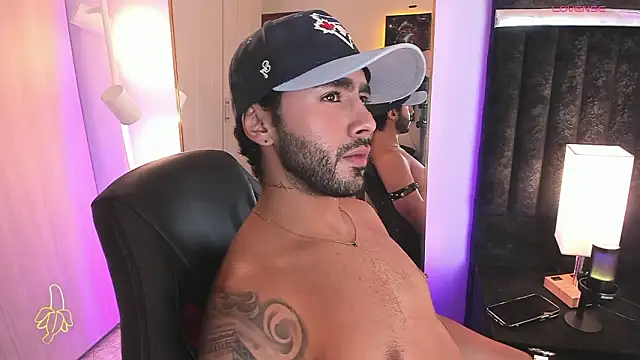 ItsMeEros online show from March 8, 10:13 pm