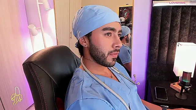 ItsMeEros online show from March 15, 9:54 pm