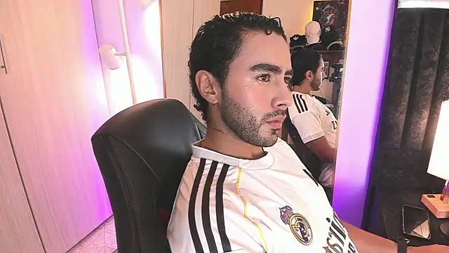 ItsMeEros online show from March 31, 10:32 pm