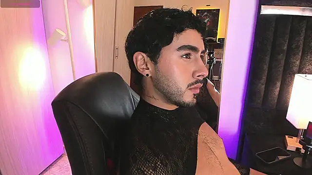 ItsMeEros online show from April 8, 10:32 pm