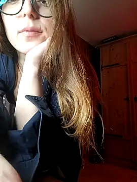 dolcehelena993 online show from January 19, 1:22 pm