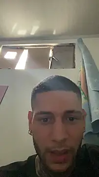  jamesleandros1 online show from February 7, 2:43 pm