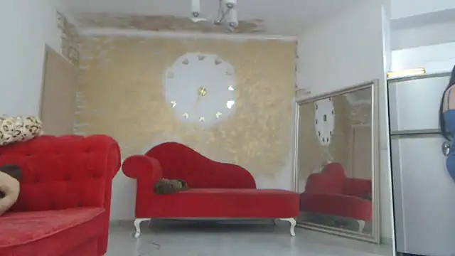 AnnaBellaLuckyXOXO online show from March 22, 9:45 am