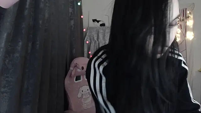 Holy420lolii online show from February 14, 8:15 pm