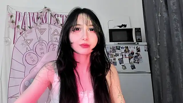 Holy420lolii online show from March 1, 5:04 pm