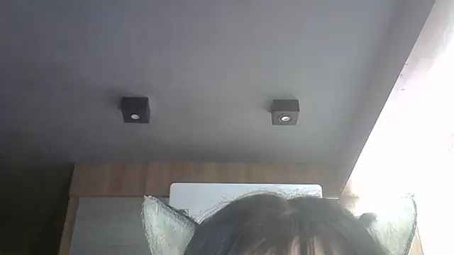 Skinny-Kitten online show from April 11, 1:21 am