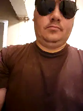 valhallacouple420 online show from October 24, 10:28 pm