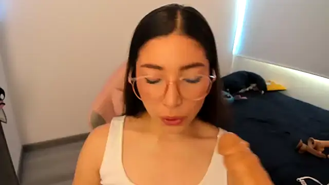 Spit queen online show from December 11, 5:26 pm