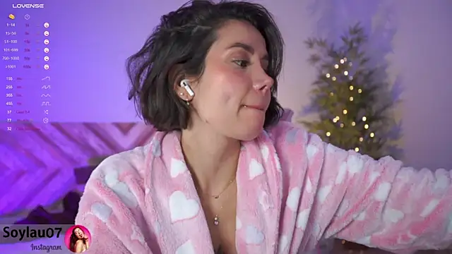 imjess01 online show from December 10, 4:45 am