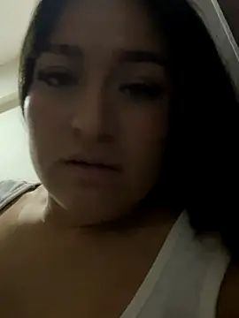 LuceroRm online show from November 6, 4:46 am