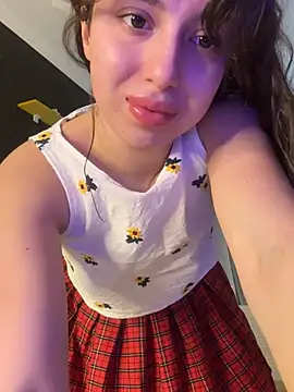 Snapshot of Tasty_Nora chatting on February 20, 10:05 am Tasty Nora online show from February 20, 10:05 am