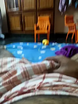 adicma123 online show from April 3, 1:20 pm