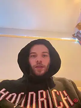 Z1uk online show from December 10, 7:22 pm