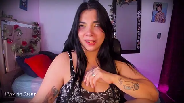 Snapshot of victoriaasaenz_ chatting on July 2, 12:54 am victoriaasaenz online show from July 2, 12:54 am