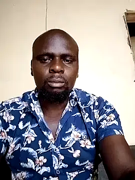 Snapshot of Leebwoy20 chatting on October 18, 6:58 am Leebwoy20 online show from October 18, 6:58 am