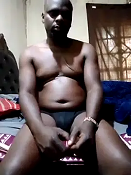 Snapshot of Leebwoy20 chatting on October 24, 7:05 am Leebwoy20 online show from October 24, 7:05 am