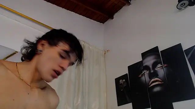 AlbertBernal69 online show from February 7, 3:01 am