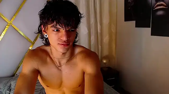 AlbertBernal69 online show from February 11, 8:58 am