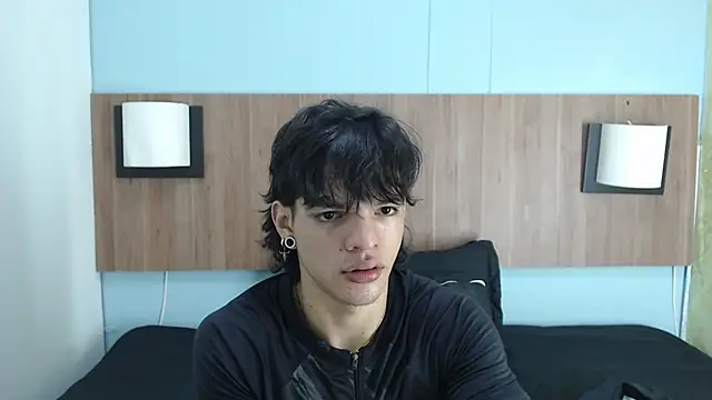 AlbertBernal69 online show from February 14, 2:07 am