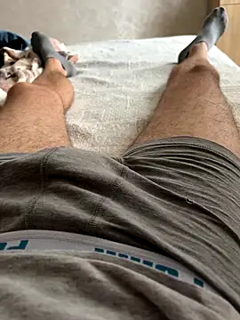 Snapshot of mihaixxx1 chatting on November 10, 10:14 am mihaixxx1 online show from November 10, 10:14 am