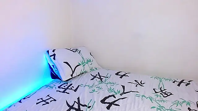 Mehottie29 online show from October 4, 3:59 am