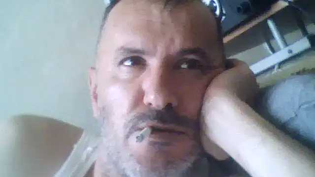 Snapshot of bestofyalcinturkey chatting on October 19, 11:33 am bestofyalcinturkey online show from October 19, 11:33 am