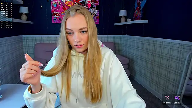 Barbie Lis online show from December 20, 11:37 pm